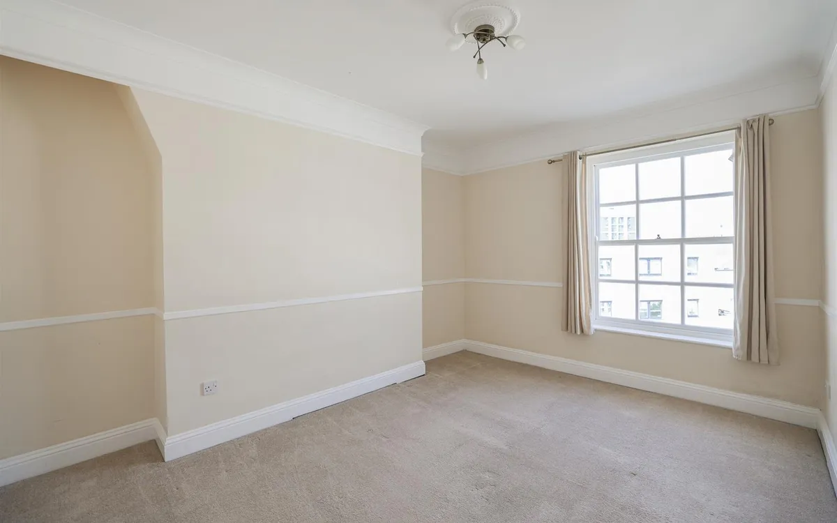 David place st helier 34058840 ei8 a0410