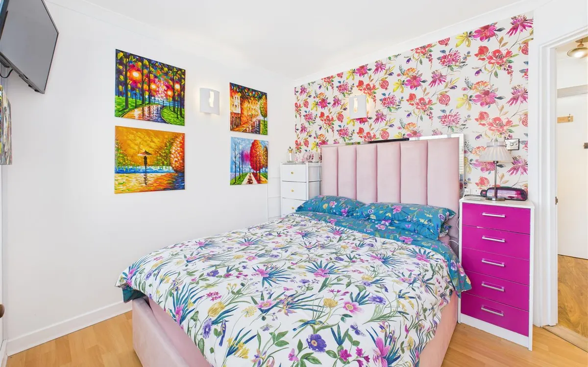 Esplanade st helier 34067100 cam05512 g0 pr0012 still010