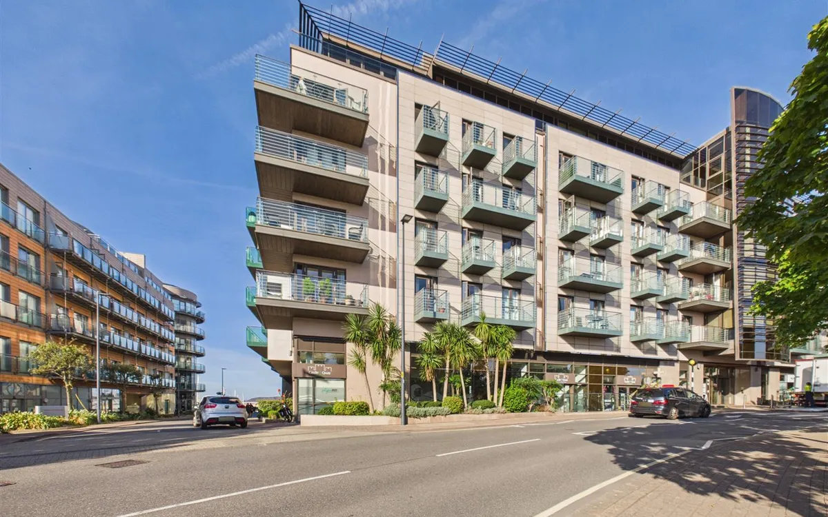 La rue de letau 34841254 16 ei8 a1020