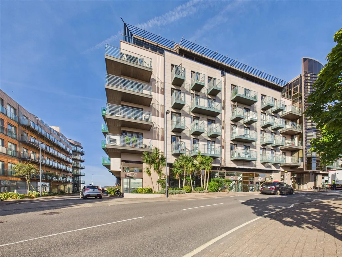 La rue de letau 34841254 16 ei8 a1020