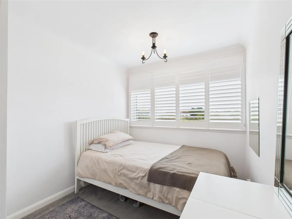 Quennevais park 34543937 cam05512 g0 pr0020 still012