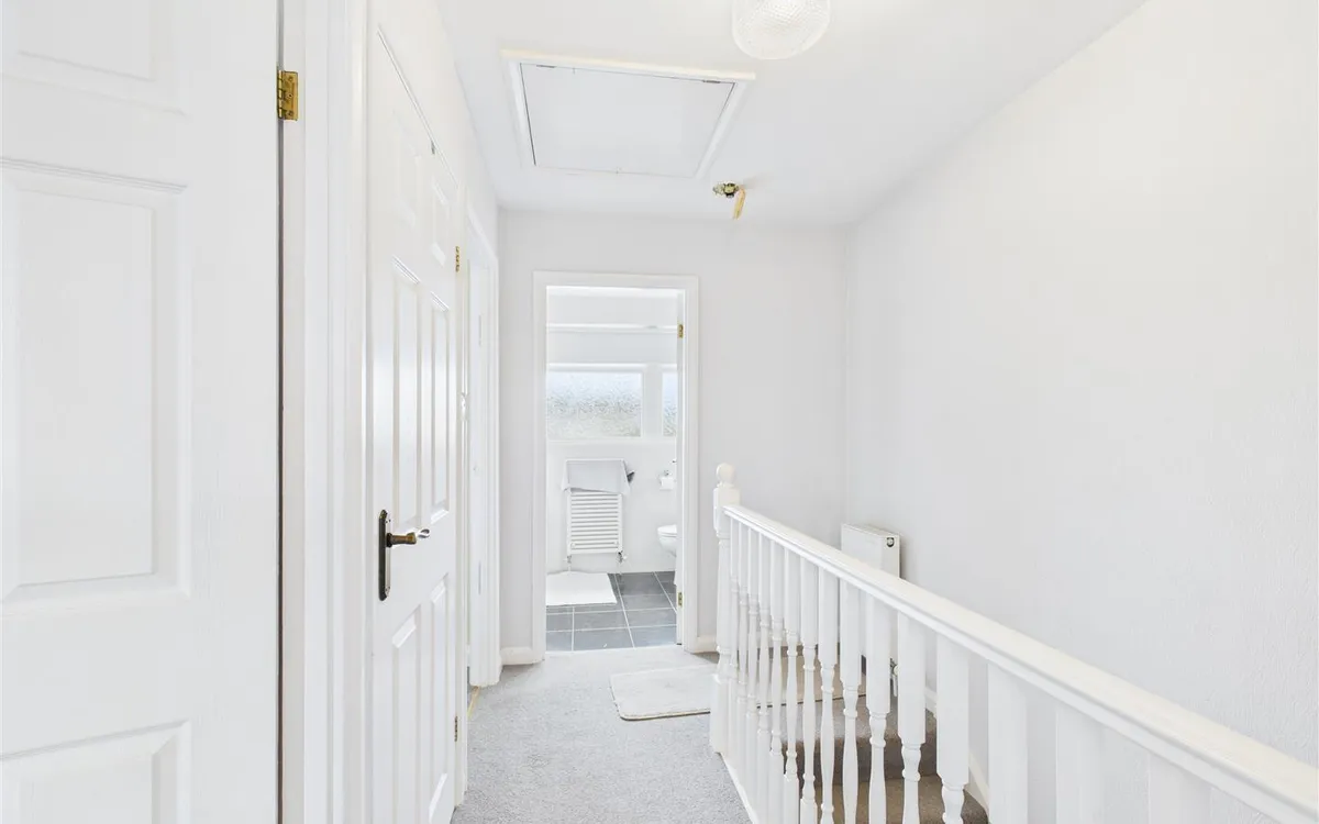 Quennevais park 34543937 cam05512 g0 pr0020 still013