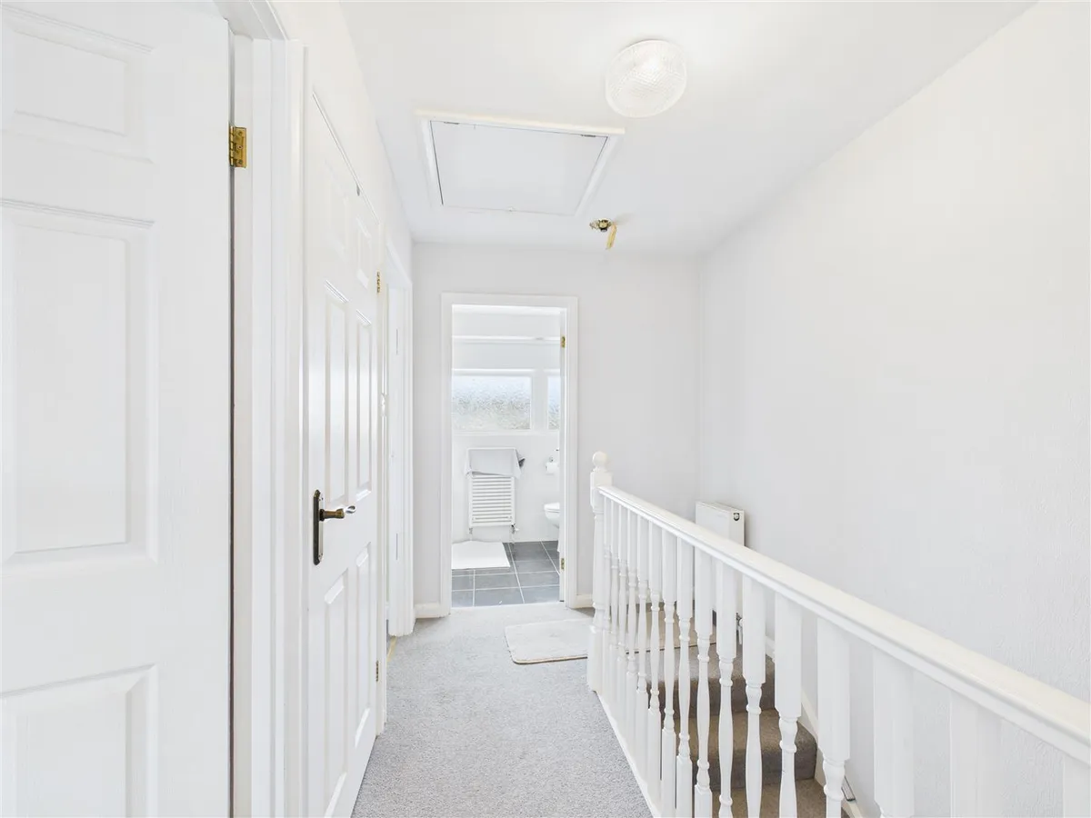 Quennevais park 34543937 cam05512 g0 pr0020 still013