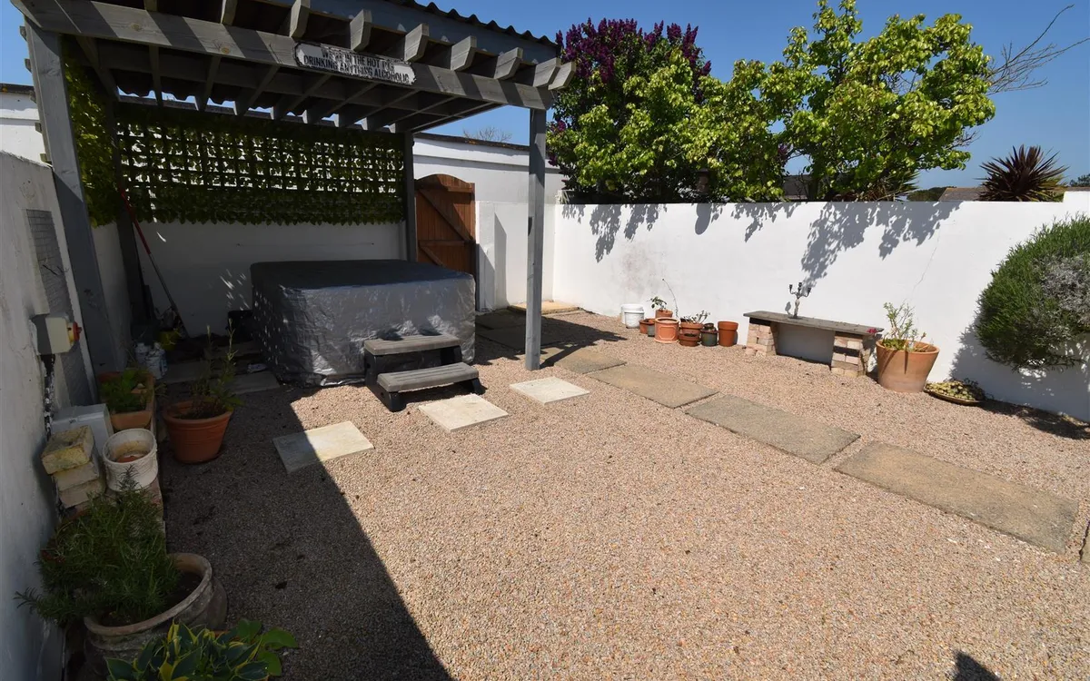 Quennevais park 34543937 dsc 0996