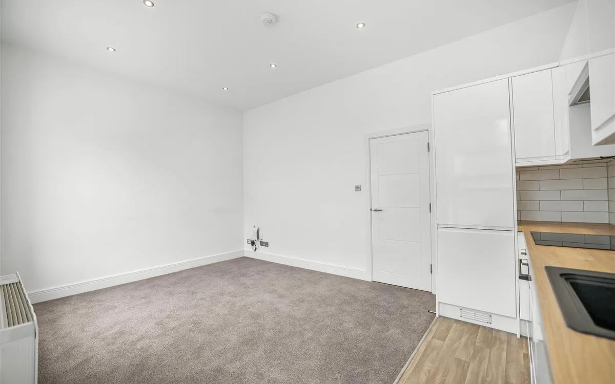 Elizabeth street st saviour 34565372 ei8 a2163