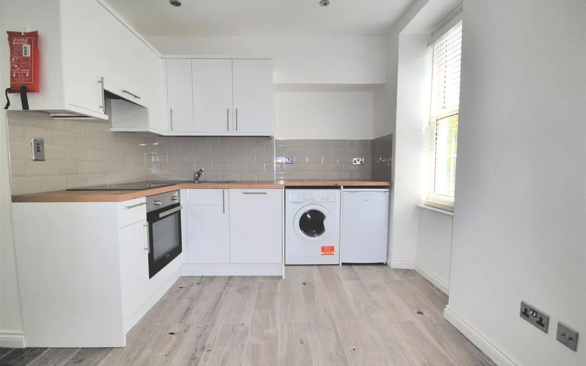 76 st saviours road st helier jersey 34162798 dsc 0485 e 1
