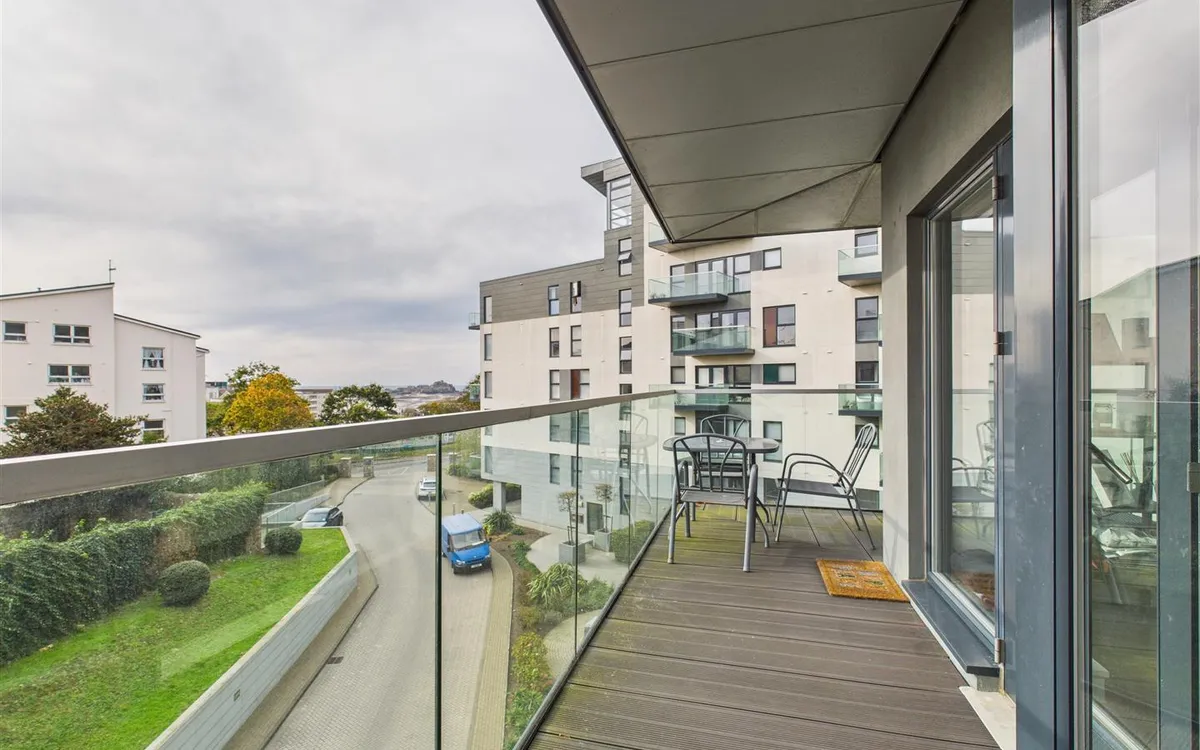 Westmount road 34250952 cam05512 g0 pr0026 still010