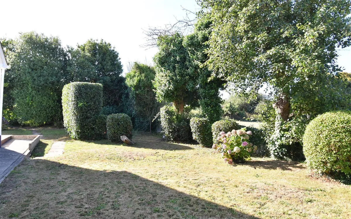 La route de beaumont st peter 34283294 dsc 1003