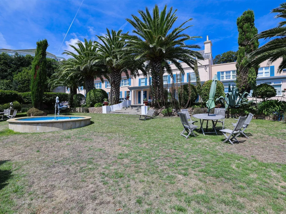 St andrews road st helier 34284873 h amk39nxs e e ronssbmt9w