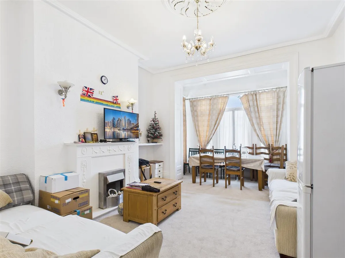 46 david place 34289426 cam05512 g0 pr0030 still001