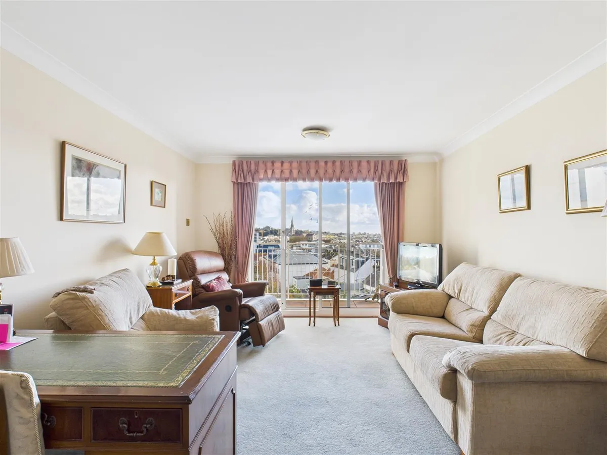 St johns road st helier 34310910 cam05512 g0 pr0031 still010