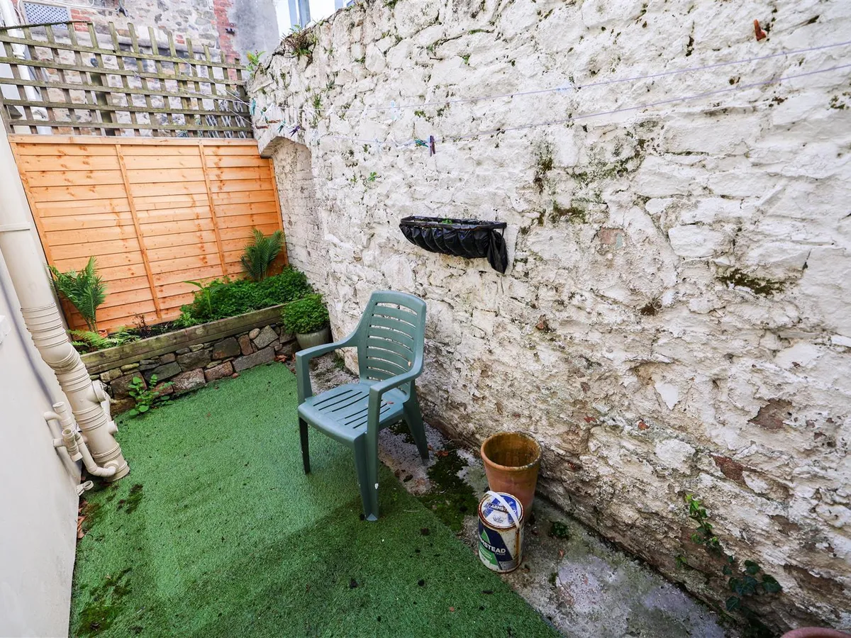 Garden lane st helier 34311098 ei8 a1570