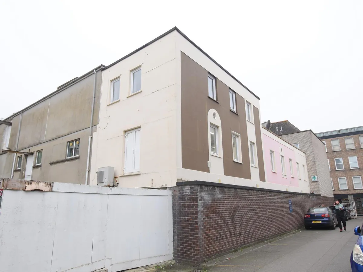 Don street st helier jersey 34318475 dsc 0041