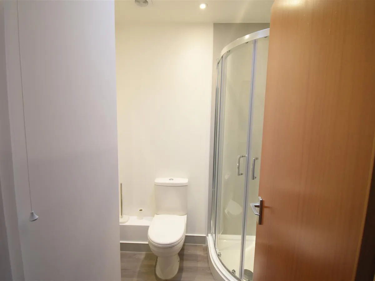 Don street st helier jersey 34318475 dsc 0032