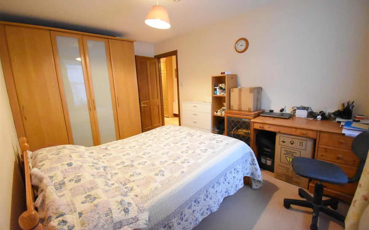 Kensington place st helier 32824148 dsc 0355