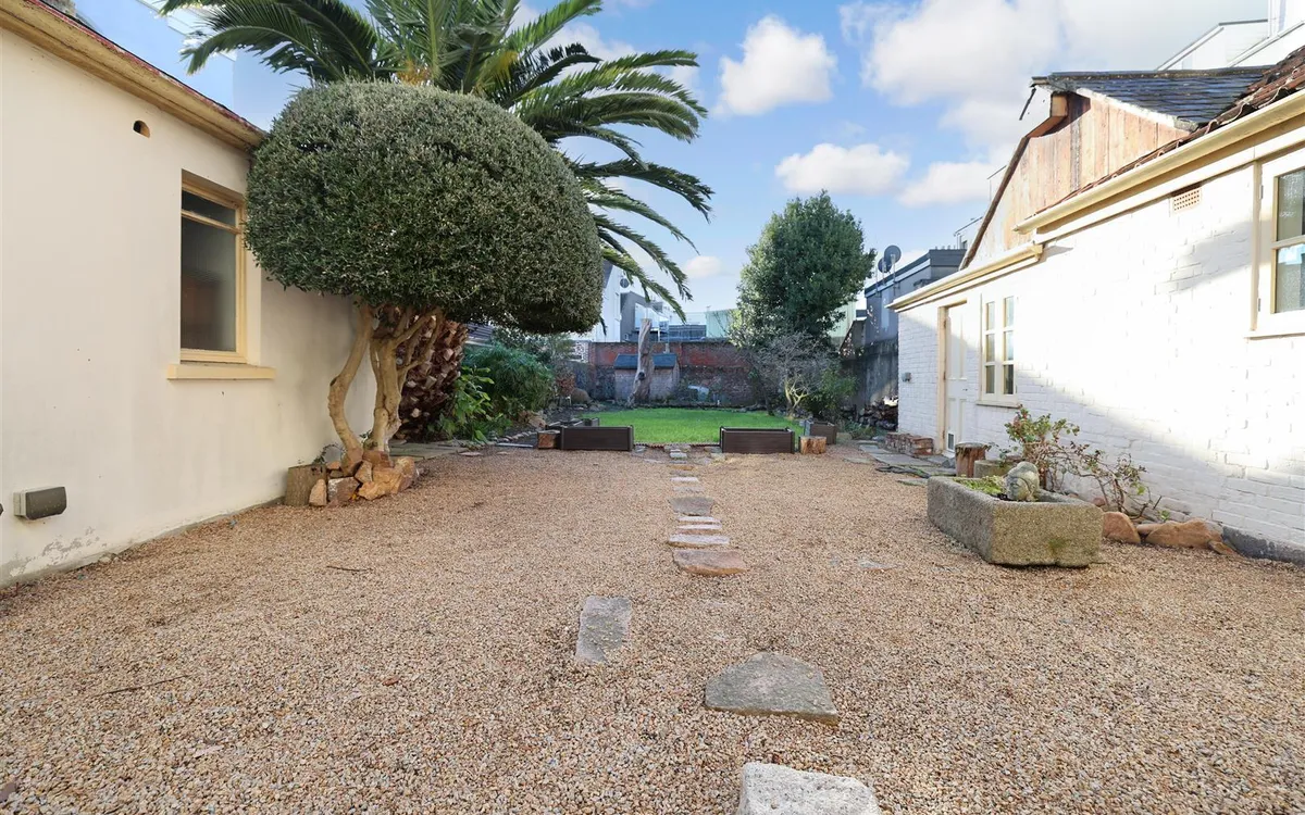 Vauxhall street st helier 34344651 ei8 a1631