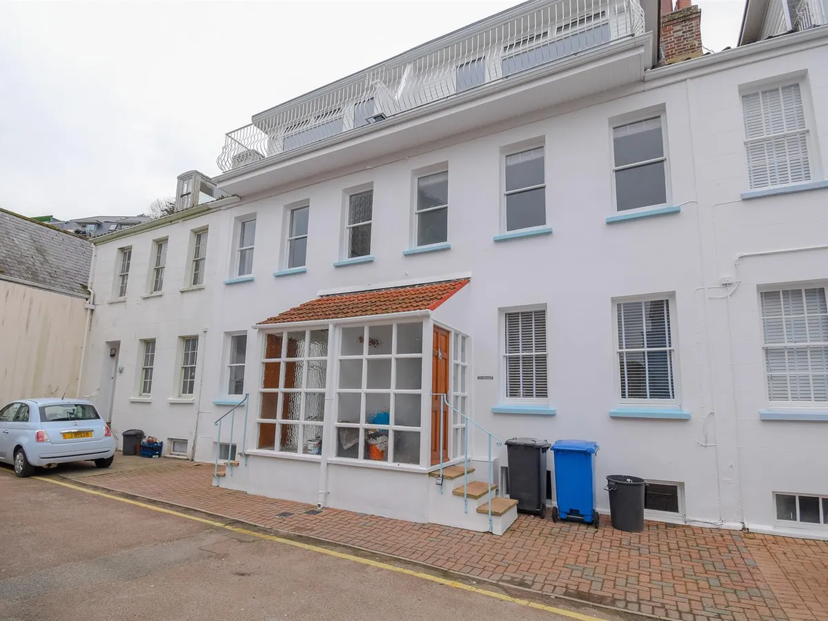 Le boulevard st brelade 34379885 dsc 0762