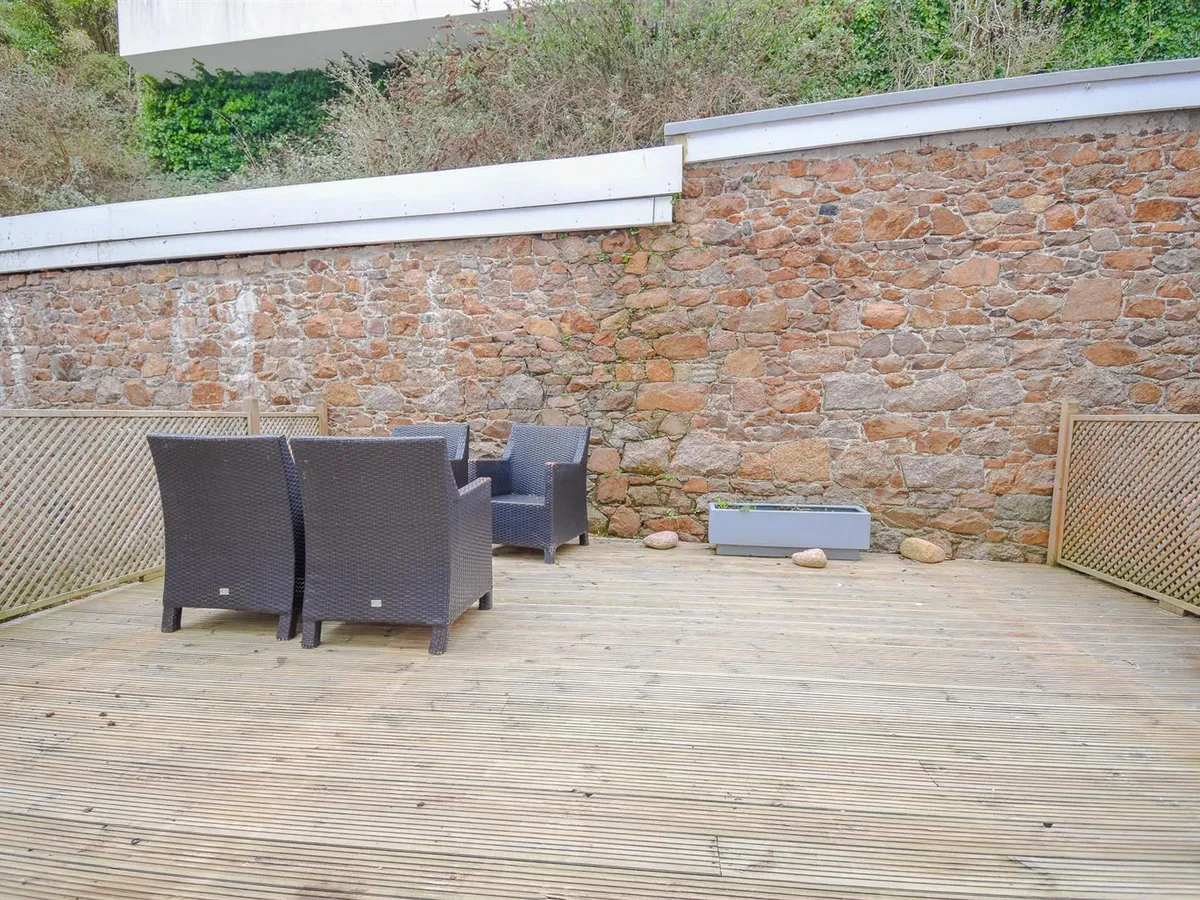 Le boulevard st brelade 34379885 dsc 0725