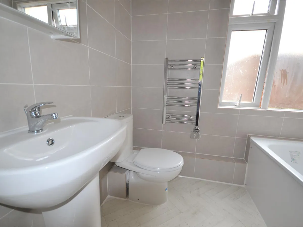 La grande route des sablons 34394302 dsc 0115e