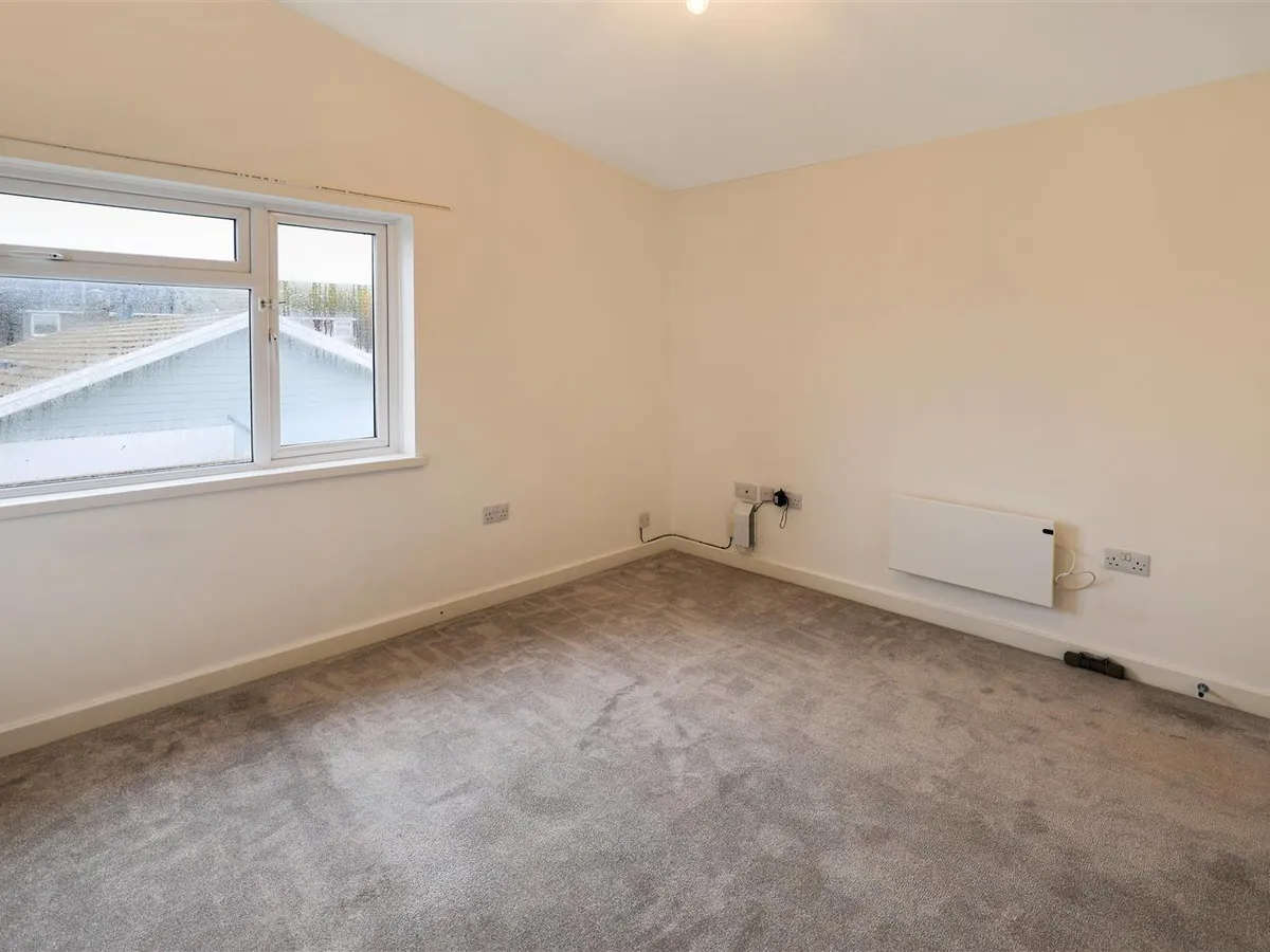 La grande route des sablons grouville 34384641 ei8 a1732