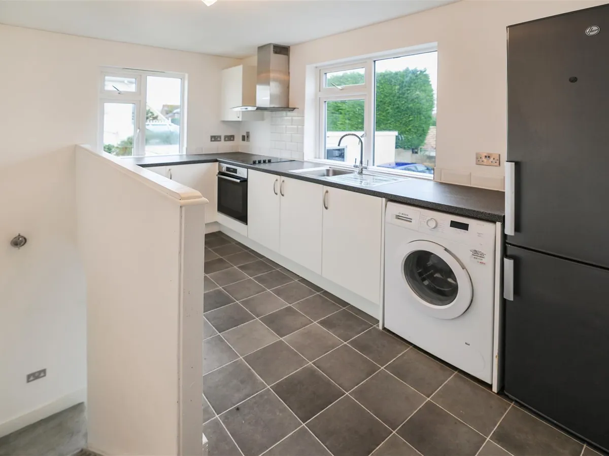 La grande route des sablons 34394302 ei8 a1723