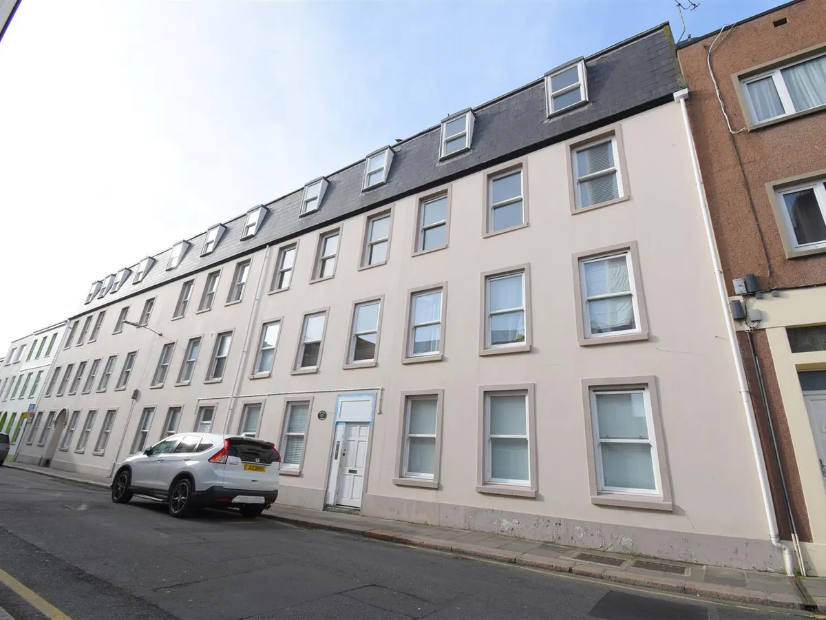 Kensington place st helier 32824148 kensington
