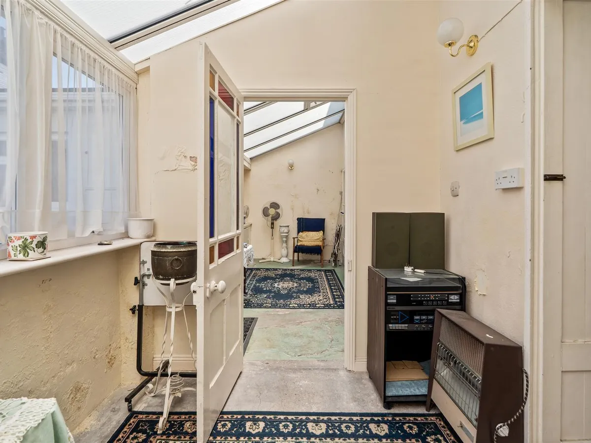 Dauvergne lane st helier 33785472 dsc00545