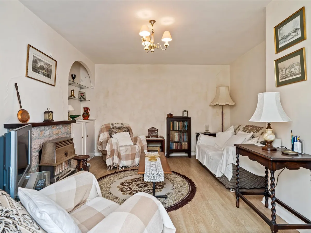 Dauvergne lane st helier 33785472 dsc00542