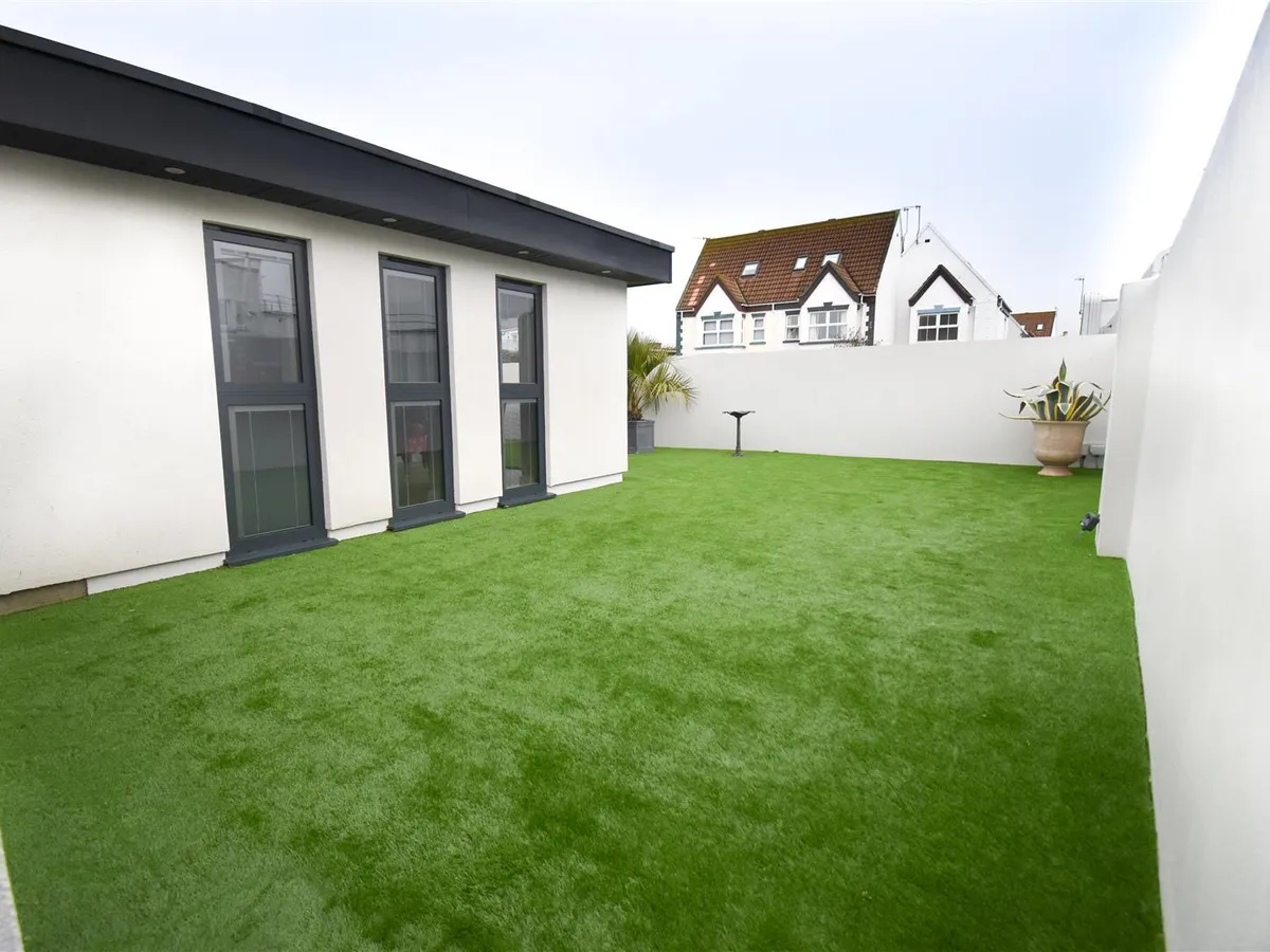 Green road st clement 32924741 dsc 0208