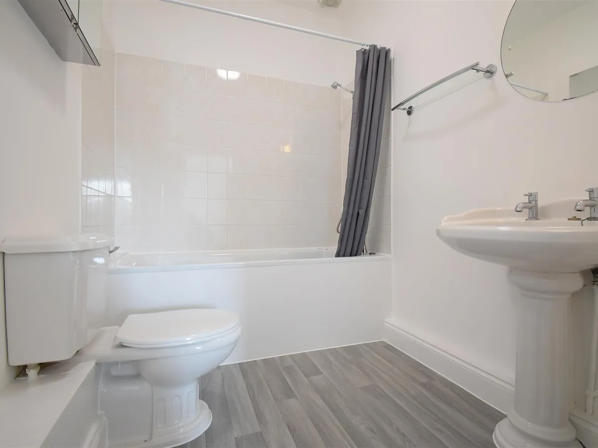 Val plaisant st helier 31509526 dsc 0659