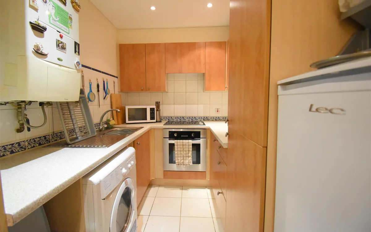 Kensington place st helier 32824148 dsc 0359