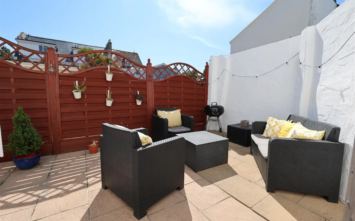 James road st helier 33985056 ei8 a0573