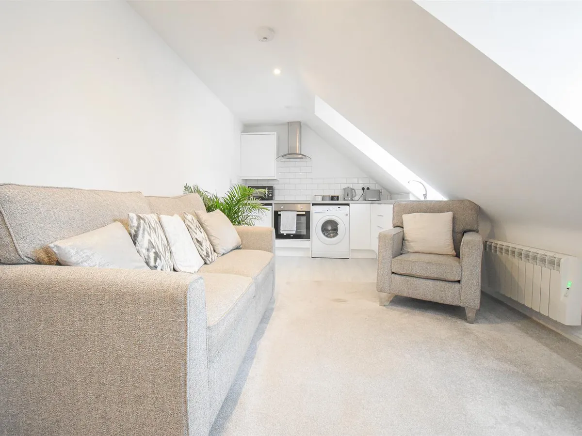 Marett road st helier 33494693 dsc 0764