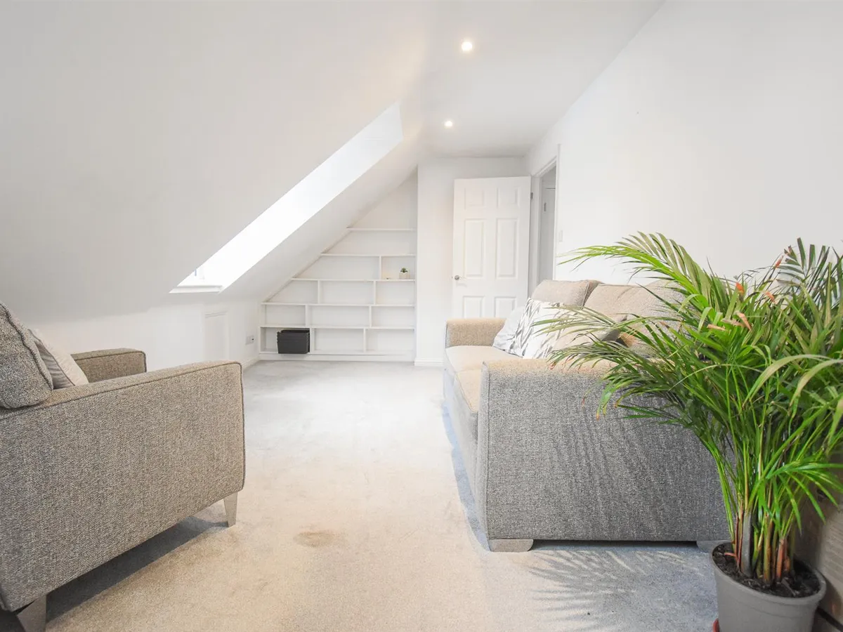 Marett road st helier 33494693 dsc 0776
