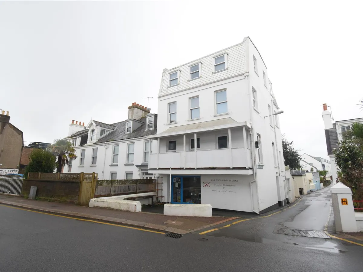 Marett road st helier 33494693 dsc 0096