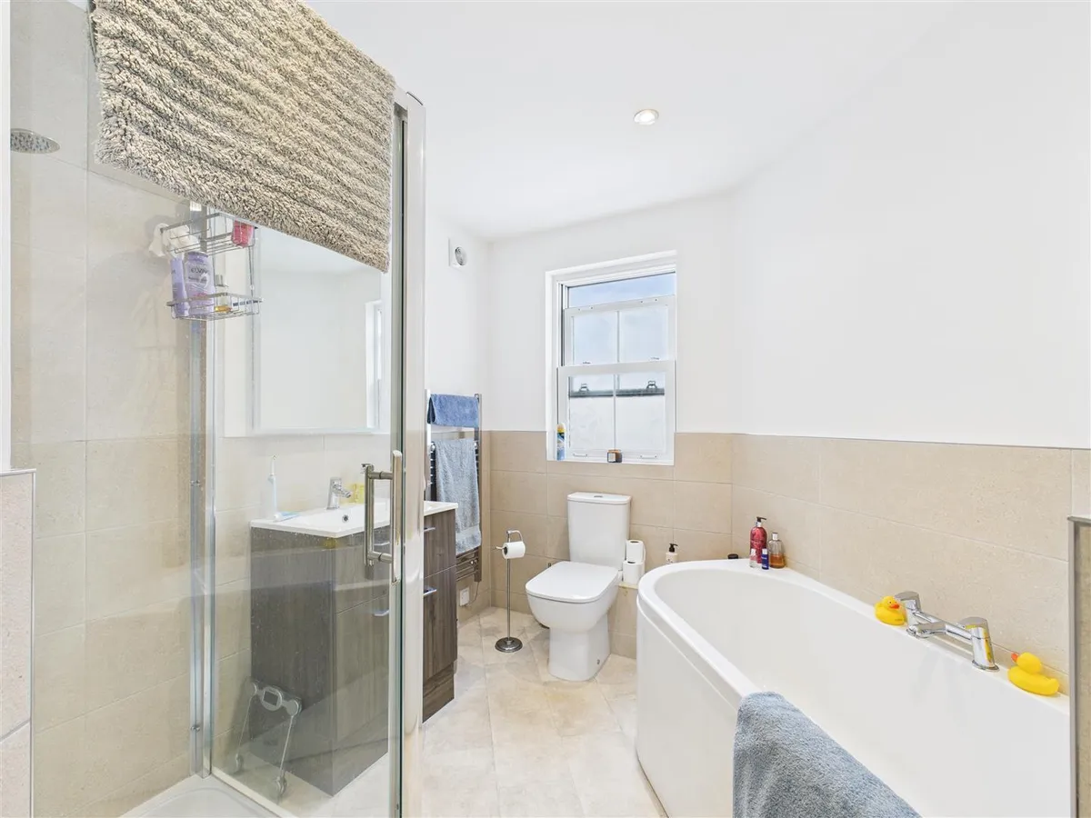 James road st helier 33985056 cam05512 g0 pr0005 still006