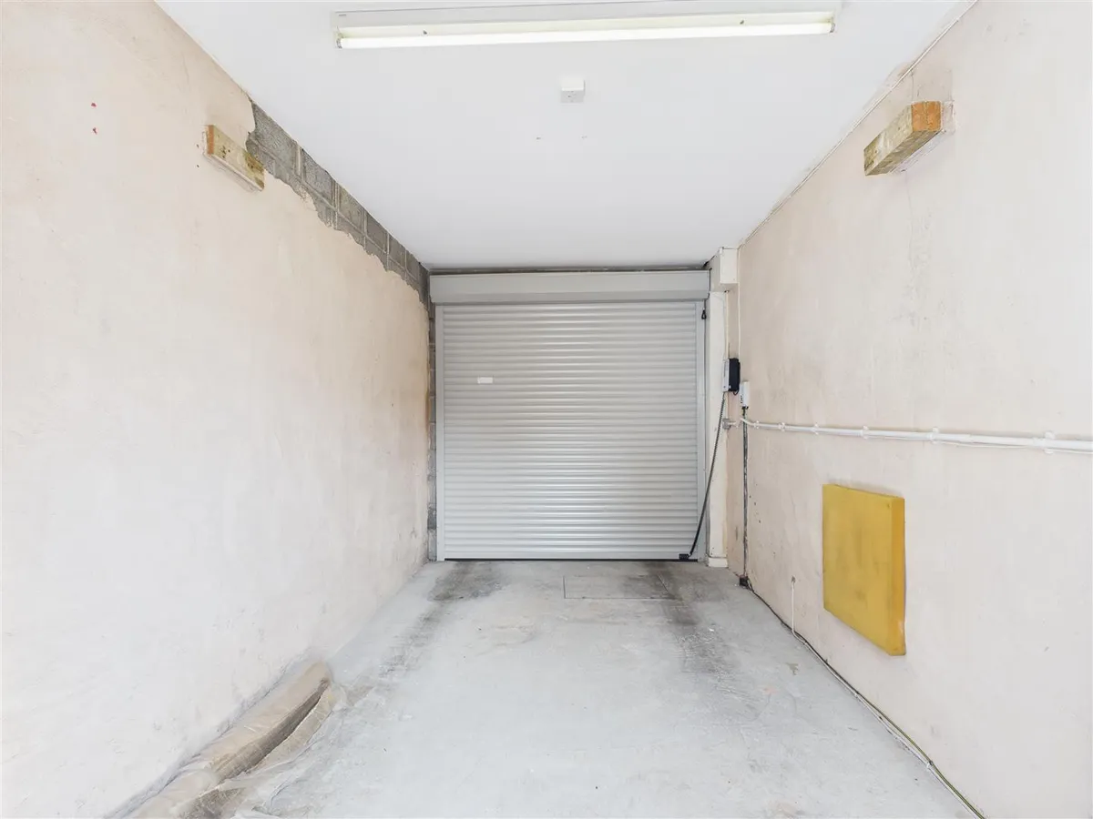 James road st helier 33985056 cam05512 g0 pr0004 still001
